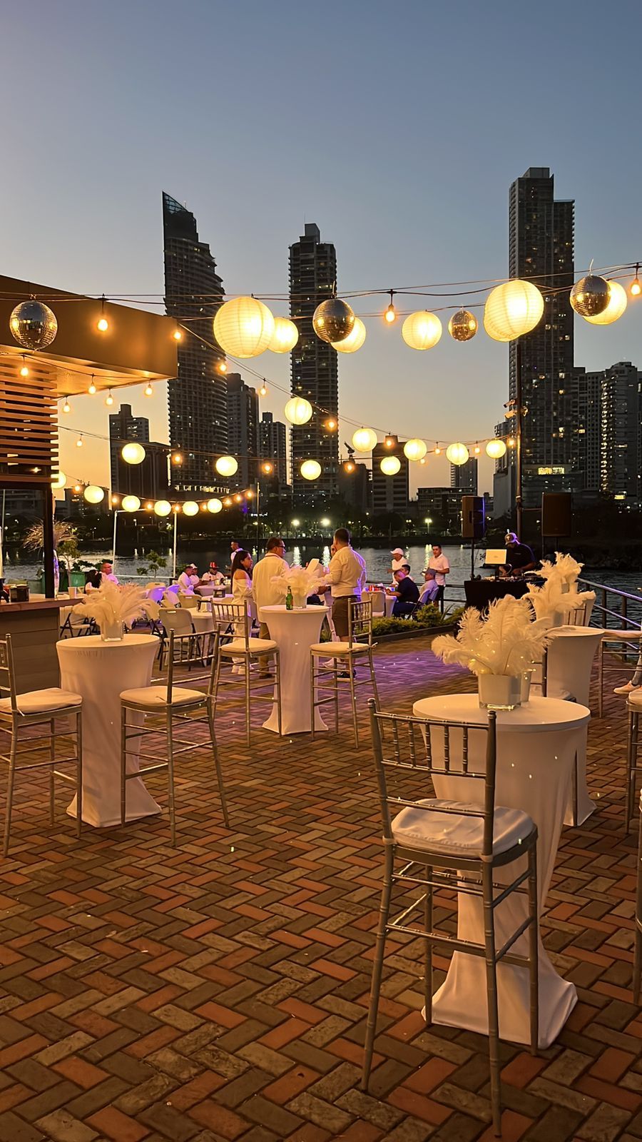 EVENT SOLUTIONS